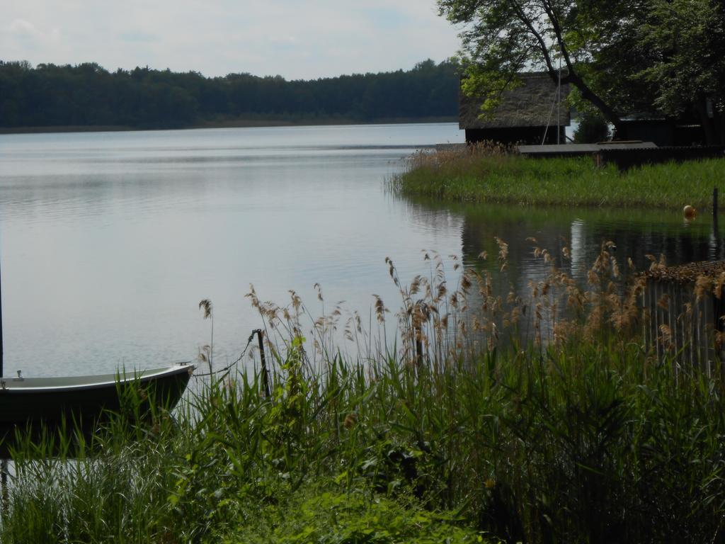 Zimmer Und Apartment Rosi Krakow am See Szoba fotó